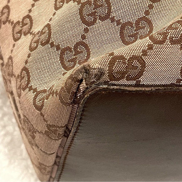 GUCCI Monogram Tote - Picture 6 of 13